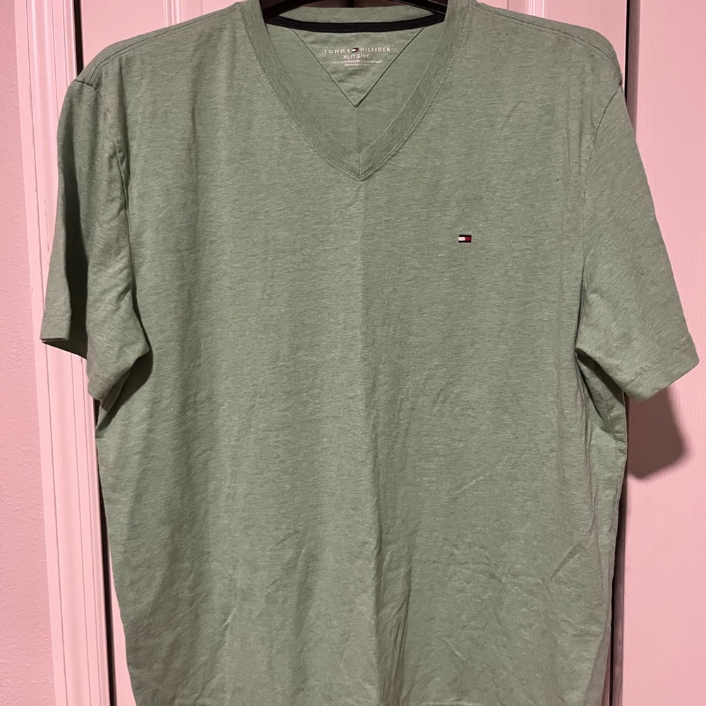 Tommy Hilfiger Men's Green V-Neck Shirt